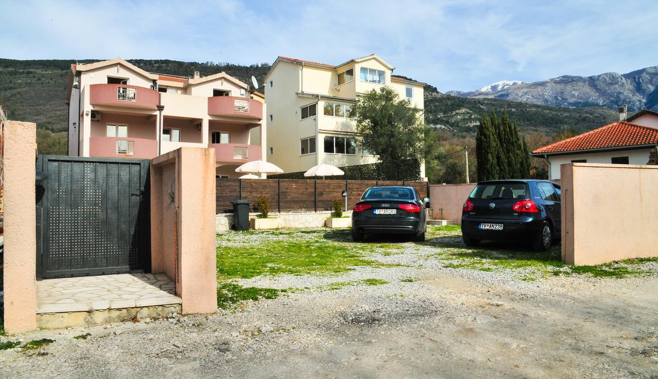 Apartmani Bulajic Tivat Exterior foto